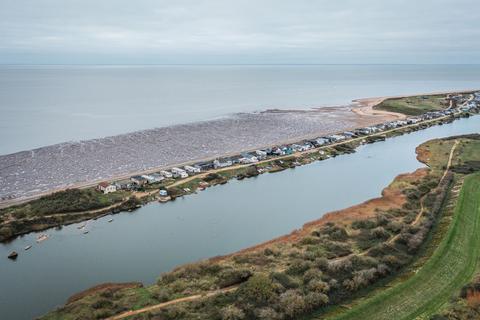 2 bedroom mobile home for sale, The Beach, Snettisham, PE31