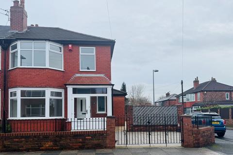 3 bedroom semi-detached house to rent, 24 Wentworth Road,Swinton