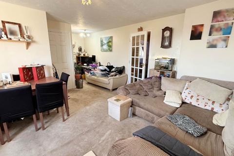 2 bedroom flat for sale, Aldeney House, Scammell Way, West Watford