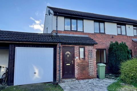 4 bedroom semi-detached house to rent, Hepleswell, Milton Keynes MK8