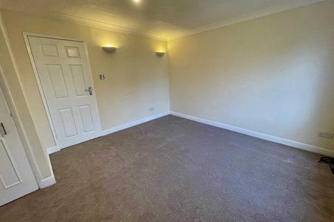 4 bedroom semi-detached house to rent, Hepleswell, Milton Keynes MK8