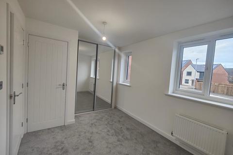 2 bedroom terraced house to rent, Brookwood Chase, Chorley PR7