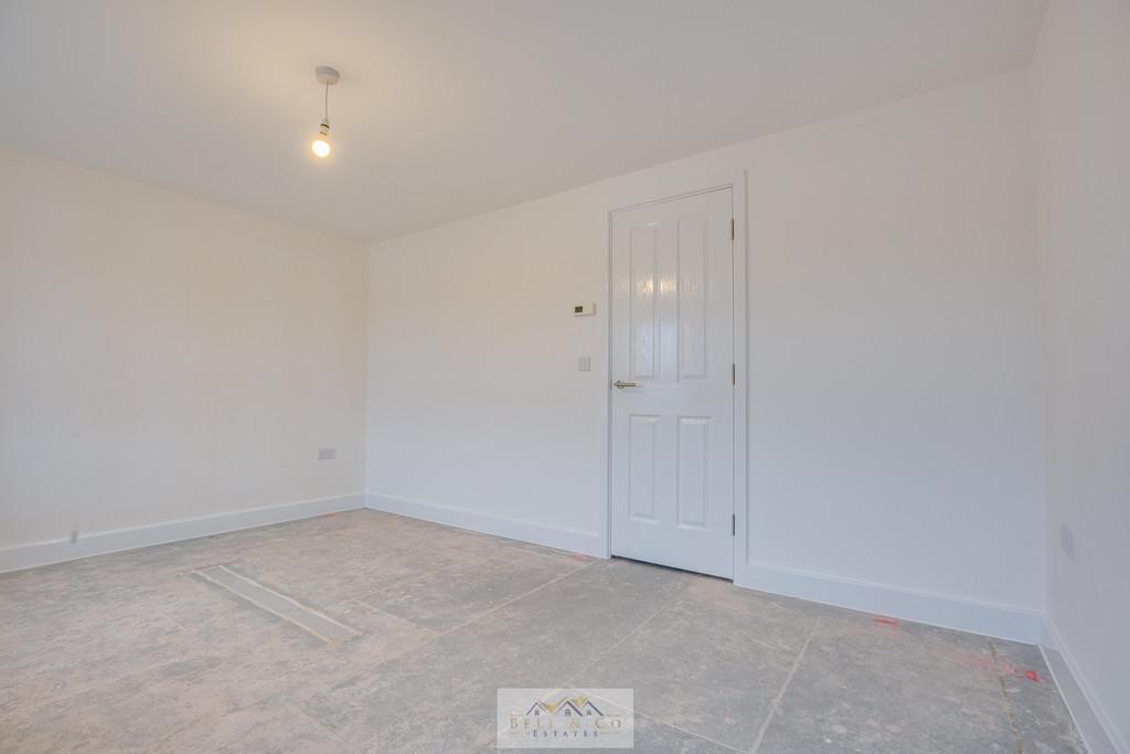 Bedroom 2.3