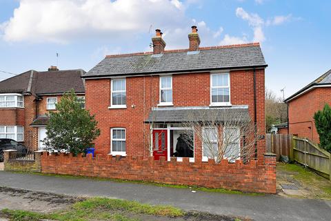 3 bedroom barn conversion for sale, Highfield Road, Farnborough GU14