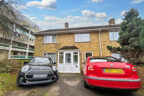 4 bedroom end of terrace house for sale, Vanguard Road, Southampton