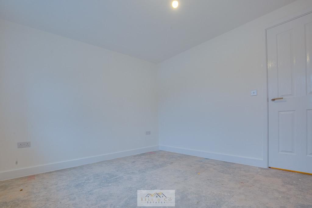 Bedroom 2.2
