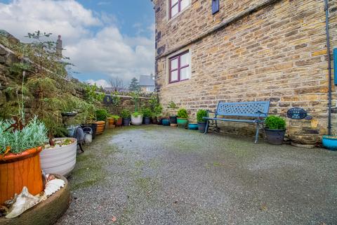 3 bedroom barn conversion for sale, Church Street, Honley