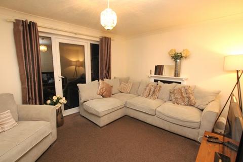 2 bedroom terraced house to rent, Eversley Court, Chester, Chester