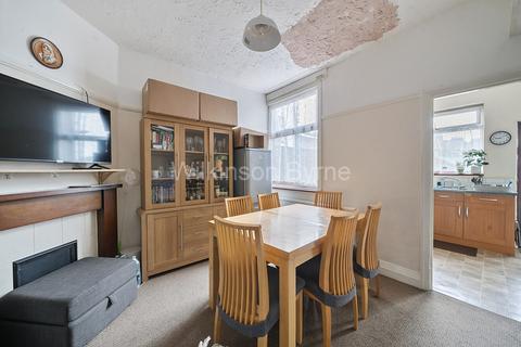 3 bedroom terraced house for sale, Greenwood Gardens, London N13