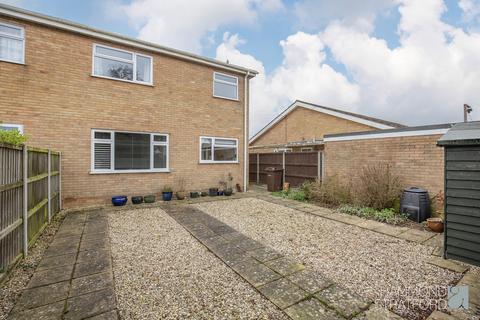 3 bedroom semi-detached house for sale, Richardson Crescent, Hethersett