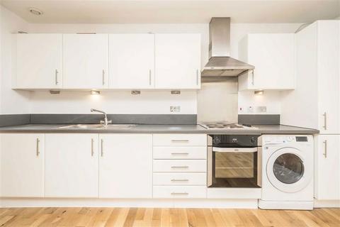 2 bedroom flat to rent, Meath Crescent, London E2