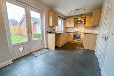 3 bedroom semi-detached house to rent, Arden Village, Cleethorpes, NE Lincolnshire, DN35