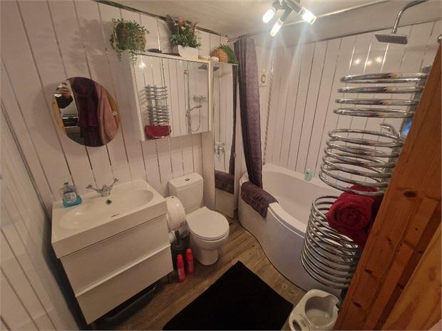 Ground floor bathroom