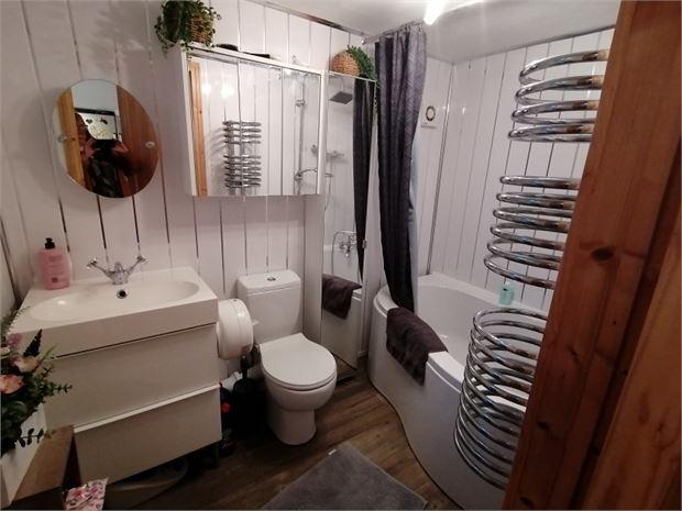 Ground floor bathroom