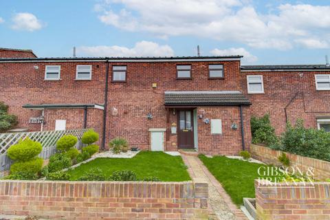 3 bedroom terraced house for sale, Bourne Close, Basildon, SS15