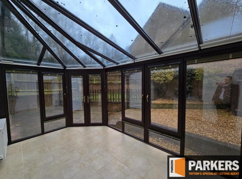 House in Dibden Purlieu - View 5