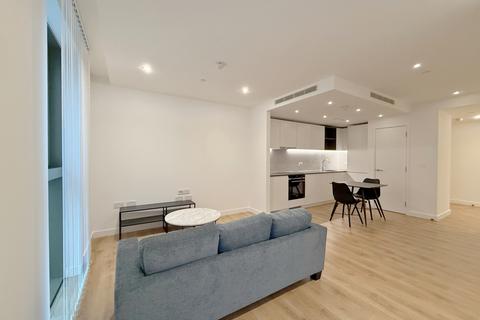 1 bedroom flat to rent, One Thames Quay, 203 Marsh Wall, London