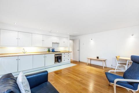 1 bedroom apartment to rent, Earl's Court Square, London, SW5