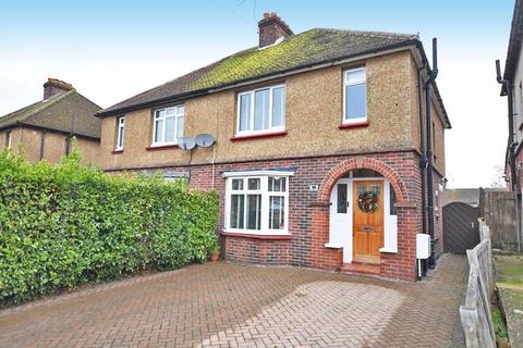 3 bedroom semi-detached house for sale, Moncktons Avenue, Maidstone