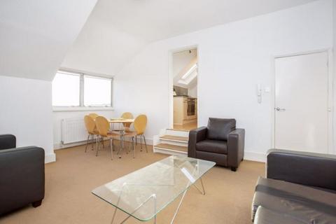 1 bedroom flat to rent, Church Crescent, London