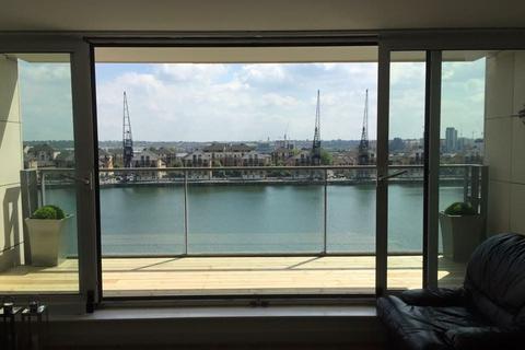 2 bedroom apartment for sale, London  E16