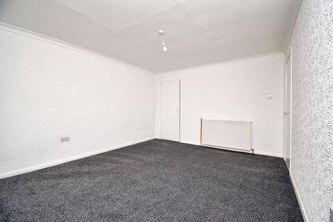 2 bedroom terraced house to rent, Rennie Road, Kilsyth