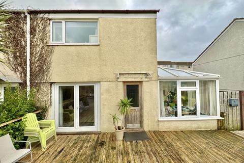 2 bedroom end of terrace house for sale, St. Clements Close, Truro