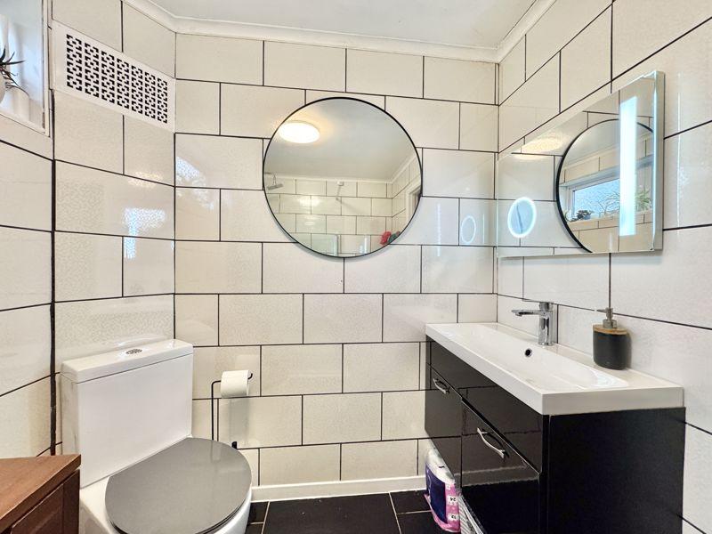Family Shower Room