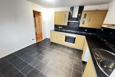 4 bedroom terraced house to rent, Markham Square, Stockton