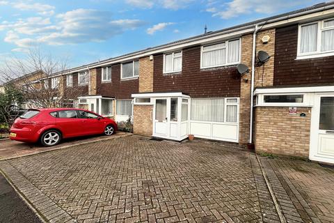 3 bedroom terraced house to rent, Goodman Park, Slough SL2