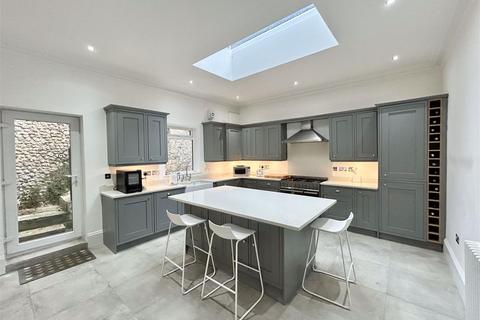 undefined, Southgrove Road, Ventnor