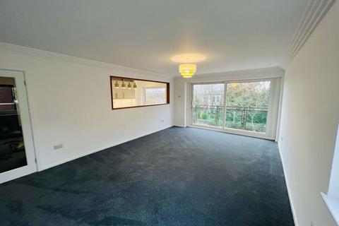 3 bedroom apartment to rent, 18 Westcliffe Road, Southport PR8