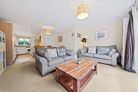 3 bedroom end of terrace house for sale, Metcalfe Avenue, Carshalton