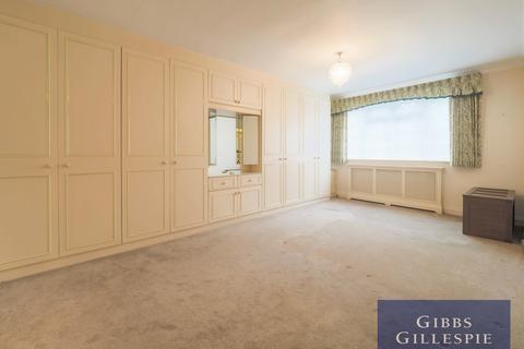 2 bedroom apartment to rent, Penn Haven, Gerrards Cross