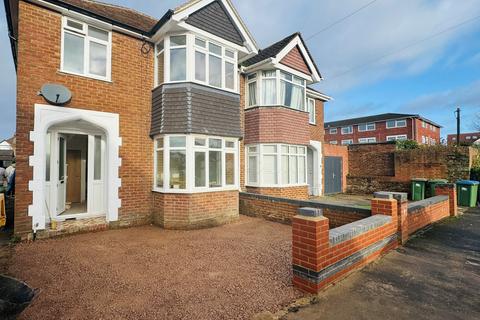 3 bedroom semi-detached house to rent, Eastbourne Avenue, Shirley, Southampton