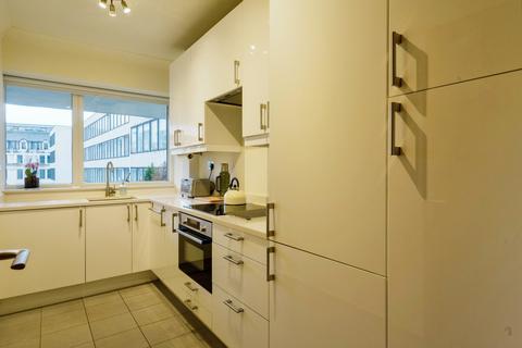 2 bedroom apartment to rent, Amen Lodge | St Pauls