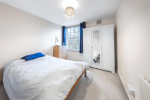 1 bedroom apartment for sale, Queens Terrace, St John's Wood, London, NW8