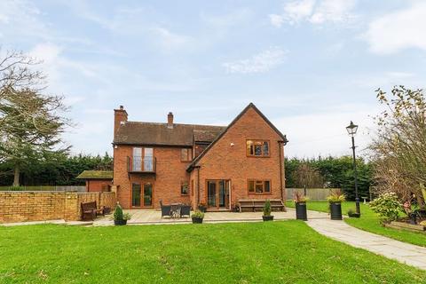 5 bedroom detached house for sale, Rookery Road, Wyboston, Bedford