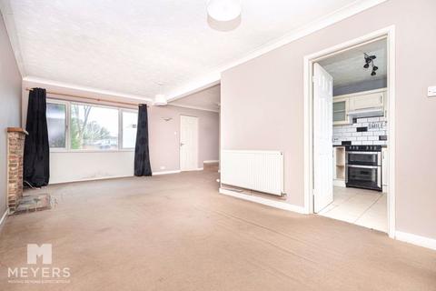 3 bedroom end of terrace house for sale, Harrison Close, Christchurch, BH23