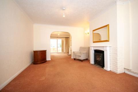 3 bedroom detached bungalow for sale, Treelawn Drive, Leigh-On-Sea SS9