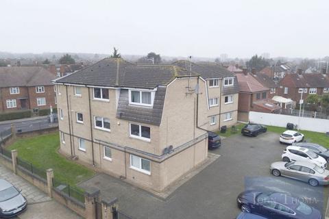 2 bedroom apartment for sale, Leinster Court, Hainault IG6