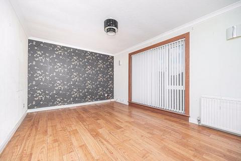 3 bedroom end of terrace house for sale, Glendale Park, Kirkcaldy