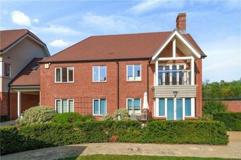 2 bedroom flat for sale, Blackman Court, Yateley GU46