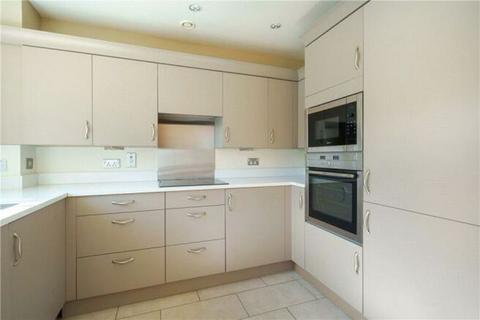 2 bedroom flat for sale, Blackman Court, Yateley GU46