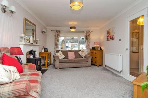 3 bedroom semi-detached house for sale, Barnfield Way, Cannock WS12