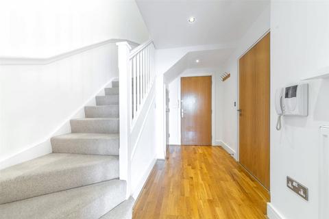 2 bedroom apartment for sale, Beacon Point, 12 Dowells Street SE10