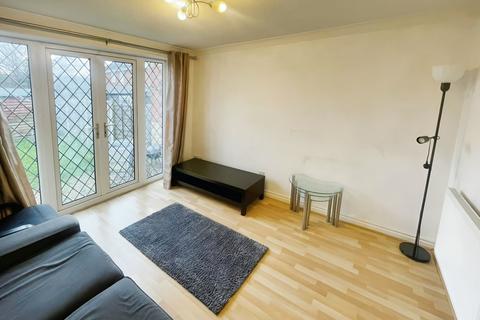 1 bedroom house to rent, Holm Drive, Elton, Chester, Cheshire, CH2