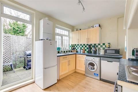 2 bedroom maisonette for sale, London SW4