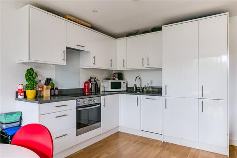 2 bedroom apartment for sale, London SW4