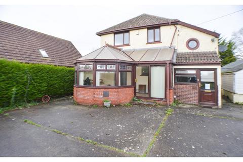 4 bedroom detached house for sale, Bath Road, Bawdrip, Bridgwater